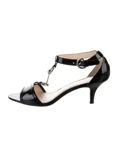 Pre-owned Coach Patent Leather T-strap Sandals In Black