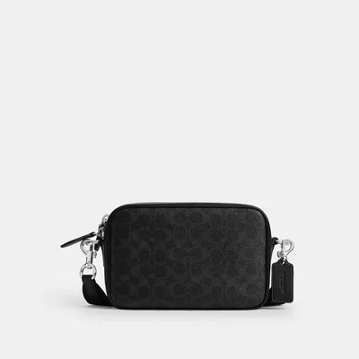Coach Radio Kameratasche Aus Signature-canvas In Black
