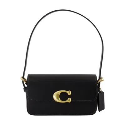 Coach Refined Zoe Shoulder Bag