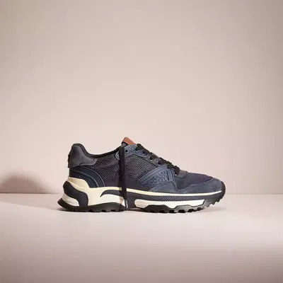 Coach Restored C143 Runner In Navy