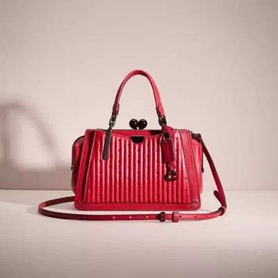 Coach Restored Kisslock Dreamer 21 With Quilting And Rivets In Pewter/red Apple