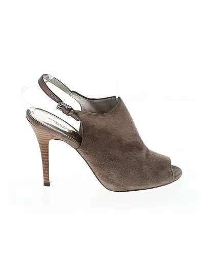 Pre-owned Coach Sandals In Brown