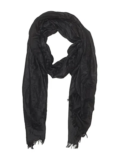 Pre-owned Coach Scarf In Black