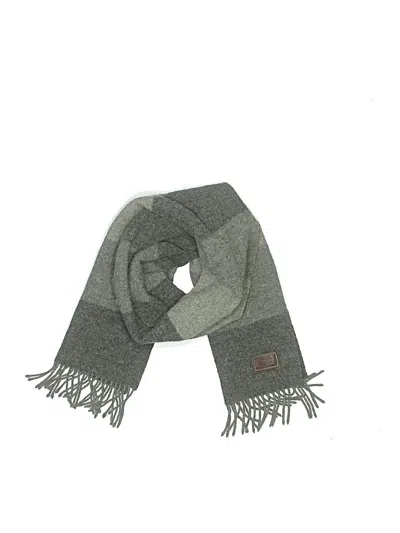 Pre-owned Coach Scarf In Gray