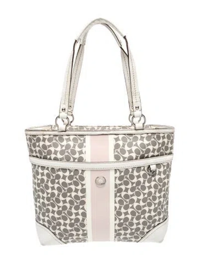 Pre-owned Coach Shoulder Bag In Brown