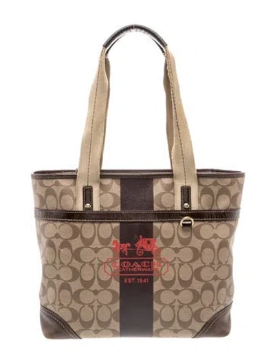 Pre-owned Coach Shoulder Bag In Brown