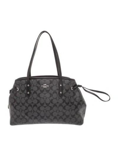 Pre-owned Coach Shoulder Bag In Gray