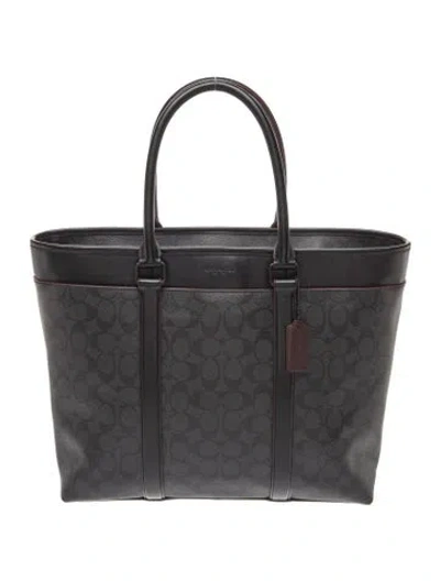 Pre-owned Coach Shoulder Bag In Multi