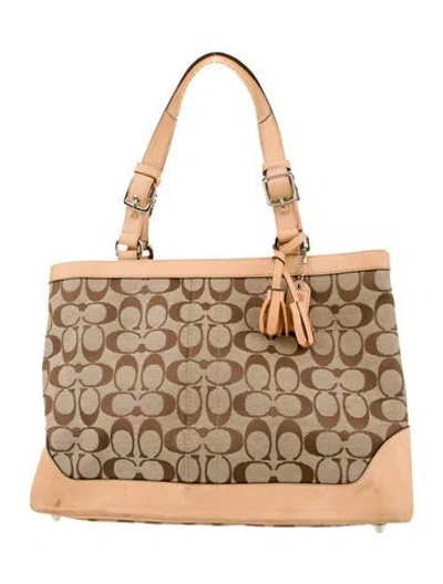 Pre-owned Coach Shoulder Bag In Neutral
