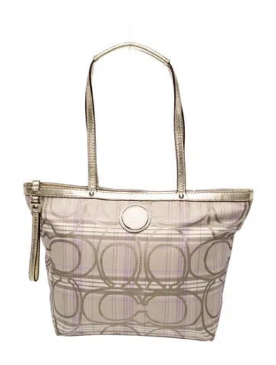 Pre-owned Coach Shoulder Bag In Neutral