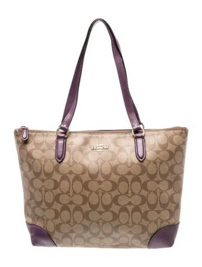 Pre-owned Coach Shoulder Bag In Neutral