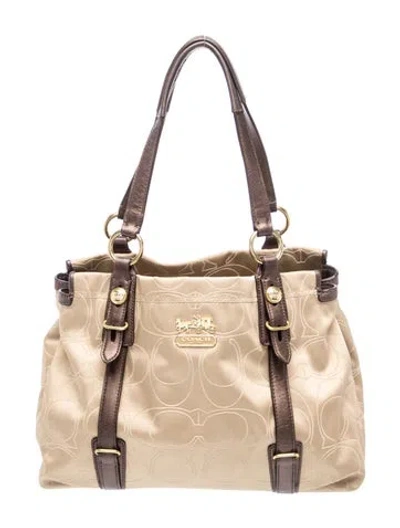 Pre-owned Coach Shoulder Bag In Neutral