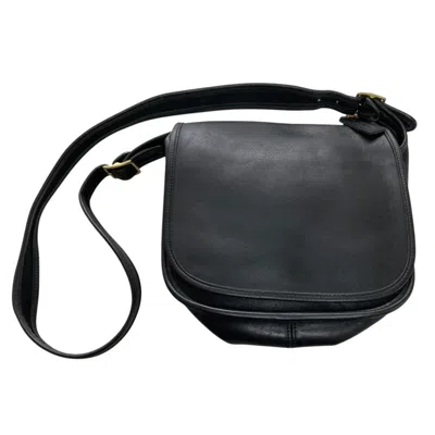 Pre-owned Coach Shoulder Bag () In Black