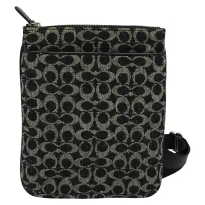 Pre-owned Coach Signature Black Canvas Shoulder Bag ()