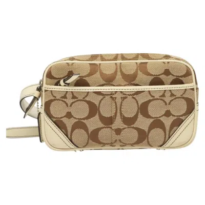 Pre-owned Coach Signature Canvas Shoulder Bag () In Sand