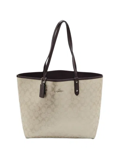 Pre-owned Coach Signature City Tote Bag In Neutrals