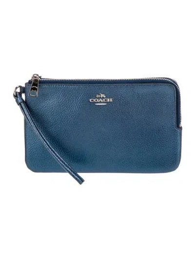 Pre-owned Coach Signature Clutch In Blue