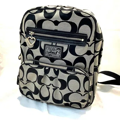 Pre-owned Coach Signature Line Backpack ()