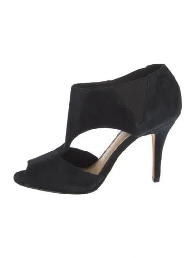 Pre-owned Coach Suede Cutout Accent D'orsay Pumps In Black