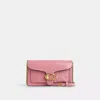 Coach Tabby Clutch Aus Signature-leder Mit Kettenriemen In Gold