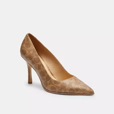 Coach In Tan