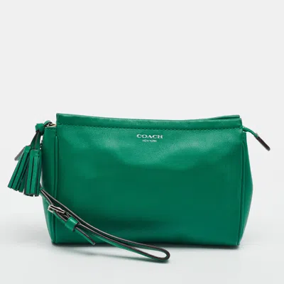 Pre-owned Coach Tassel Green Leather Wristlet Pouch
