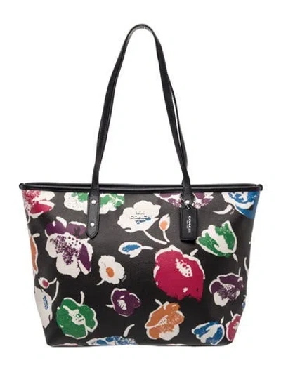 Pre-owned Coach Tote In Black