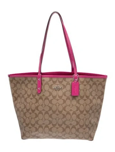 Pre-owned Coach Tote In Brown
