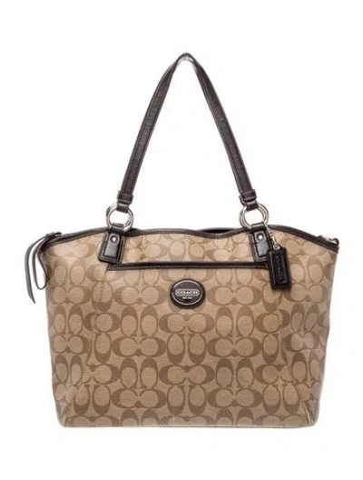 Pre-owned Coach Tote In Brown