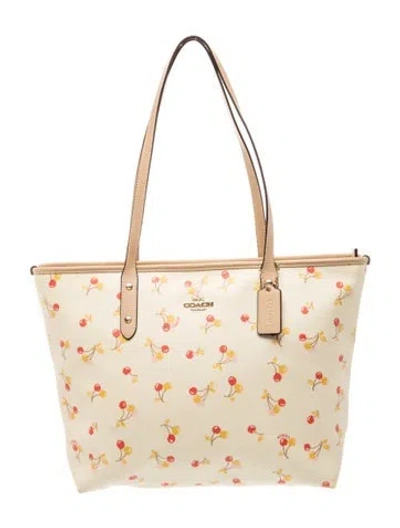Pre-owned Coach Tote In Neutral