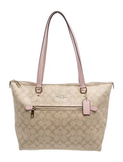 Pre-owned Coach Tote In Neutrals