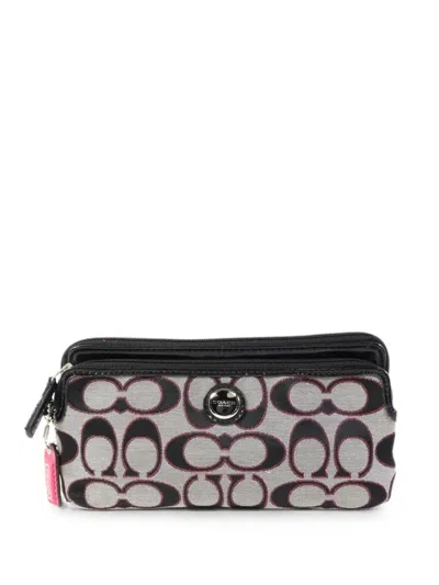 Pre-owned Coach Vintage Monogram-print Wristlet Clutch Bag In Gray