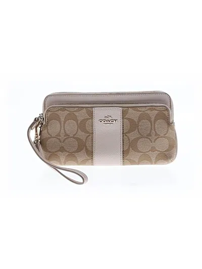 Pre-owned Coach Wallet In Brown