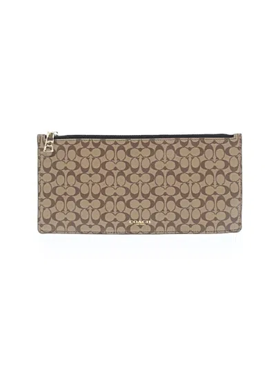 Pre-owned Coach Wallet In Gold