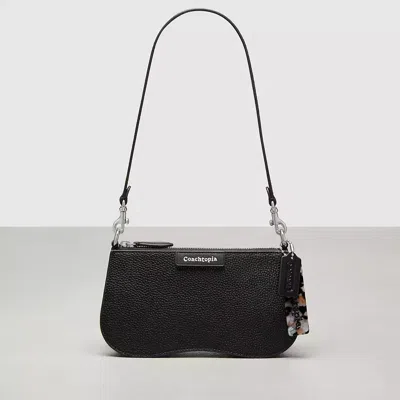 Coach Wavy Baguette Bag In Pebbled Topia Leather In Black