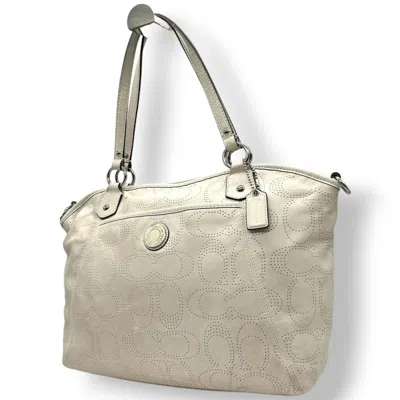 Pre-owned Coach White Leather Handbag Tote Bag ()
