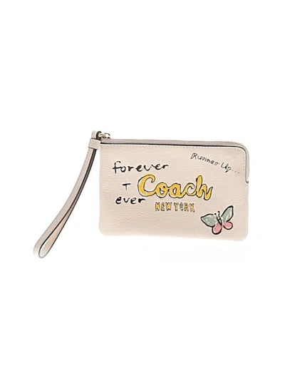 Pre-owned Coach Wristlet In White