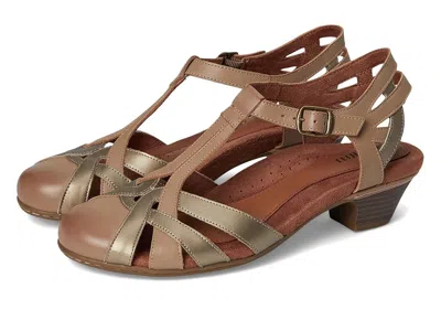 Cobb Hill Aubrey In Brown