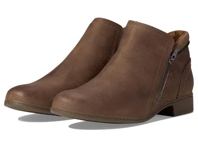 Cobb Hill Crosbie Bootie In Brown