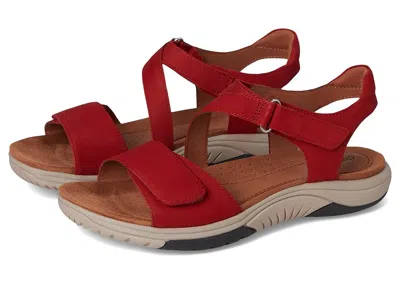 Cobb Hill Fiah In Red