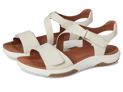 Cobb Hill Fiah In White