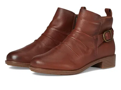 Cobb Hill Nessa In Brown
