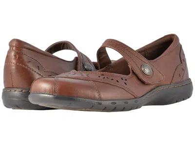 Cobb Hill Petra In Brown