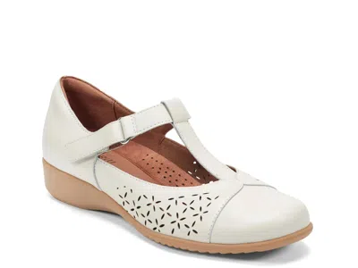 Cobb Hill Wide Width Rowen Mary Jane Flat In White