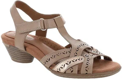 Cobb Hill Lorna In Brown