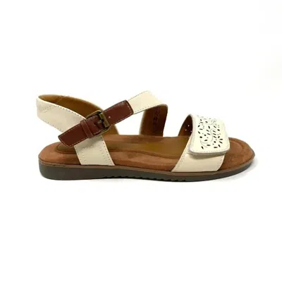 Cobb Hill Women's Zion 2 Piece Wide Sandals In Cream In White