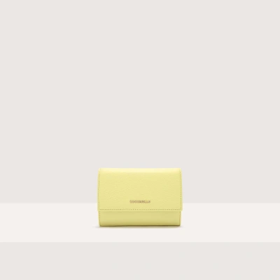 Coccinelle Grainy Leather Purse Metallic Soft In Lime Wash