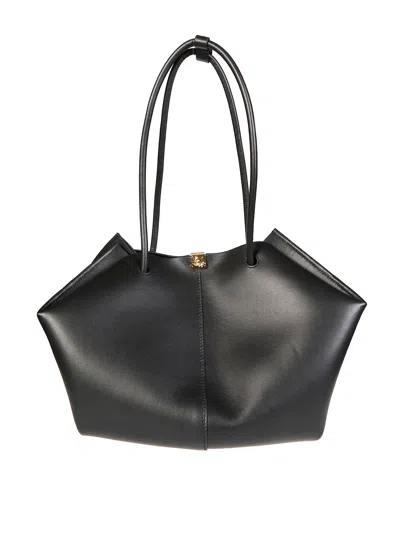 Coccinelle Kamy Shoulder Bag Fine Grain Leather In Black