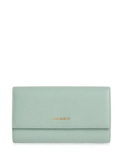 Coccinelle Large Logo-plaque Wallet In Green