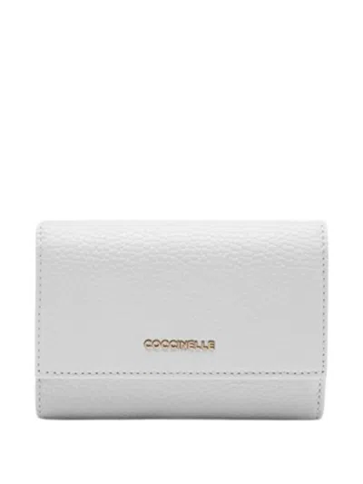 Coccinelle Metallic Logo-plaque Wallet In White